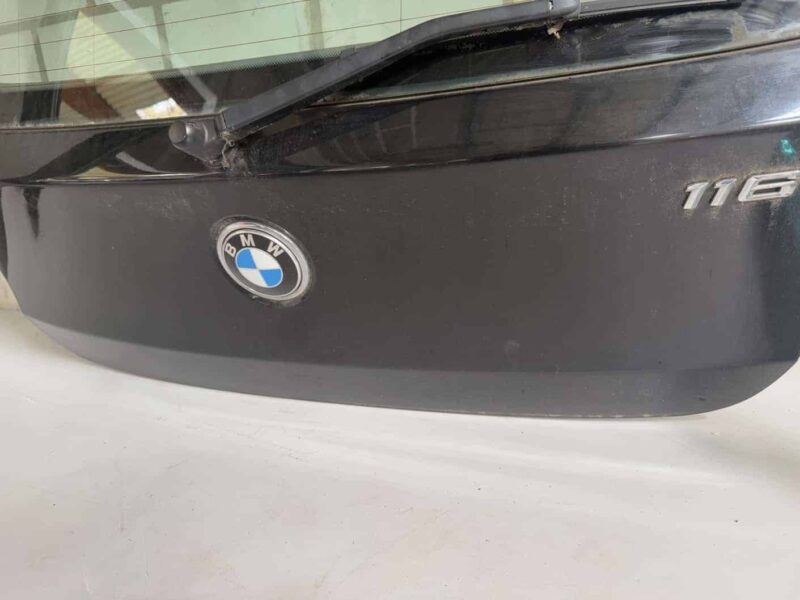Original gebraucht Heckklappe Komplett BMW 116i E87 2009. Oe-Teilenummer: Heckklappe, -