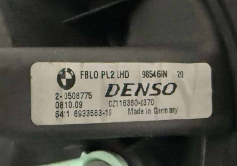 Original gebraucht Gebläsemotor Gebläse Lüfter BMW 116i E87 E81 2009. Oe-Teilenummer: 64116933663, 985466N, 64116933663