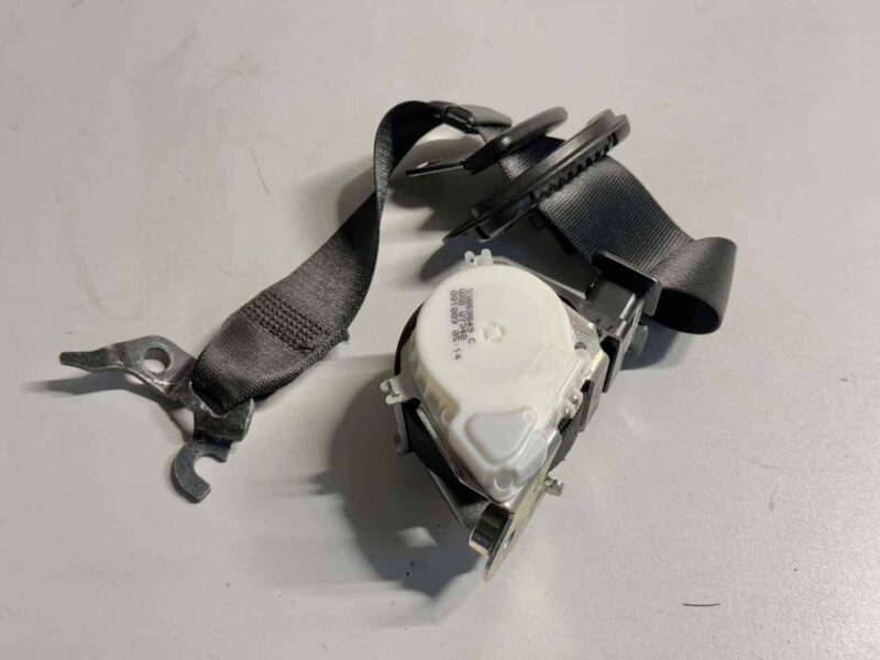 Original gebraucht Sicherheitsgurt Gurt Gurtstraffer vorne rechts BMW 116i E87 2009. Oe-Teilenummer: 33059849C, 33059849