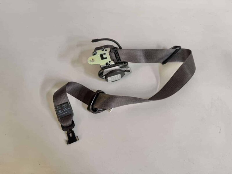 Original gebraucht Sicherheitgurt Vorne Rechts OPEL ASTRA-J 2011. Oe-Teilenummer: 617023500, 13297098, 617023500
