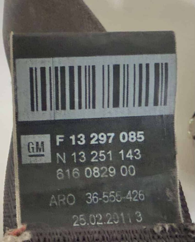 Original gebraucht Sicherheitgurt Vorne Links OPEL ASTRA-J 2011. Oe-Teilenummer: 617023600, 13297085, 617023600
