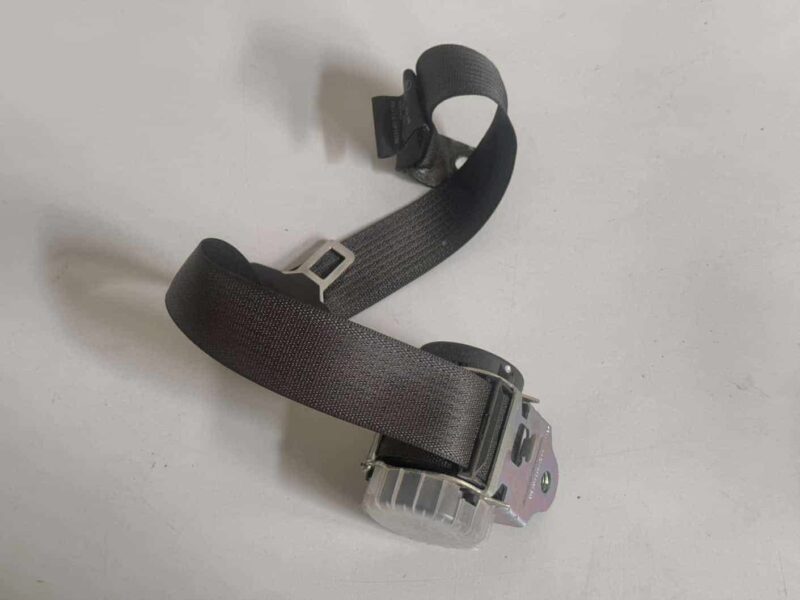 Original gebraucht Sicherheitsgurte links/Rechts hinten OPEL ASTRA-J 2011. Oe-Teilenummer: 617472300A, 617472300
