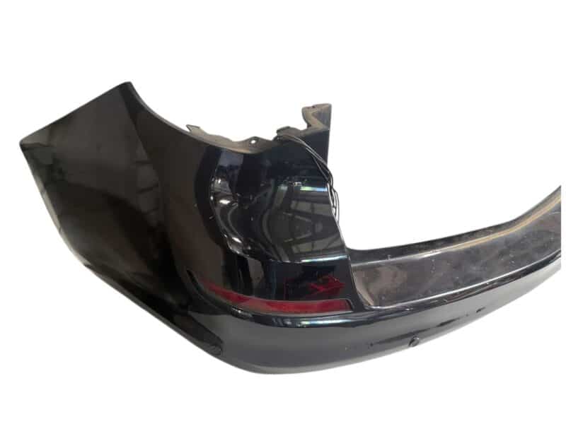 Original gebraucht Stoßstange hinten ink. Halterung mit Nachger. PDC-Sensoren OPEL ASTRA-J 2011. Oe-Teilenummer: 13266649, 13266649