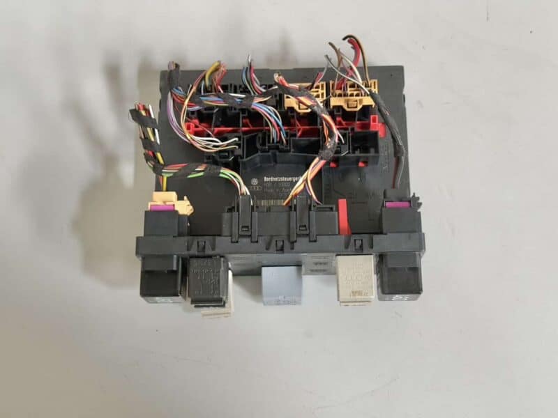 Original gebraucht Bordnetzsteuergerät BCM VW Passat 3C Kombi 2008. Oe-Teilenummer: 3C0937049D, 3C0937049D