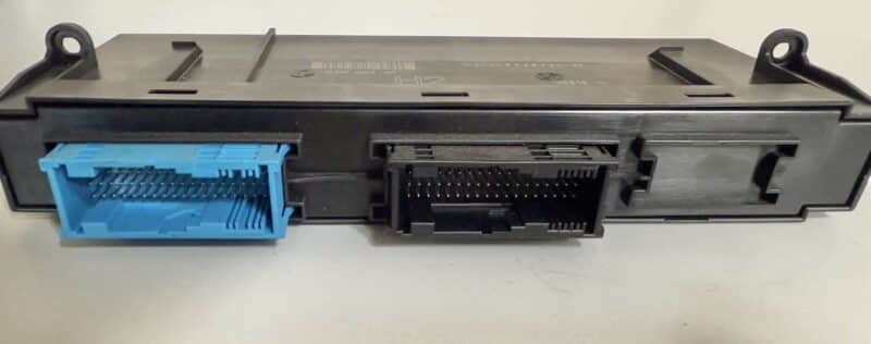 Original gebraucht Komfort Steuergerät BCM Modul BMW 116i E81 E87 2009. Oe-Teilenummer: 6135922633101, 532472214, 6135922633101