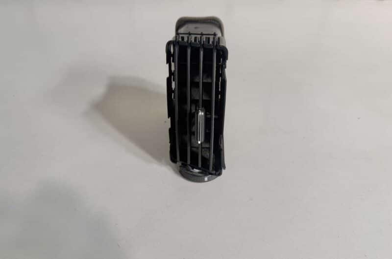 Original gebraucht Luftdüse Armaturenbrett TOYOTA Verso 2008. Oe-Teilenummer: 6556434010, 655643-4010