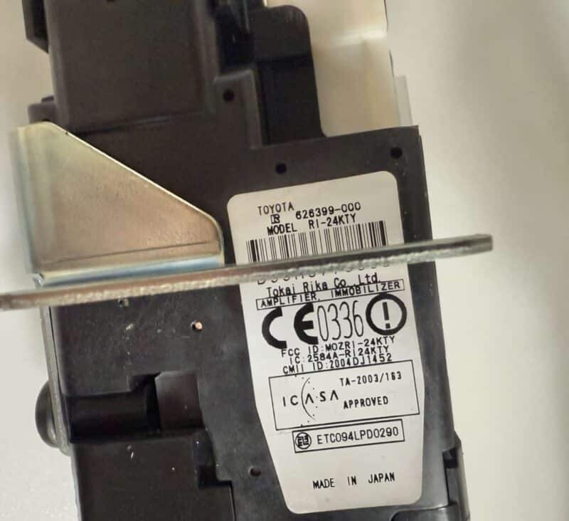 Original gebraucht Zundschloss diebstahlsicherung ink. Key TOYOTA Verso 2008. Oe-Teilenummer: 626399000, 626399000
