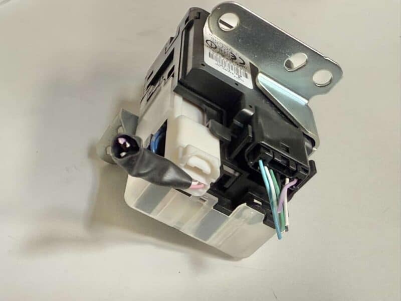 Original gebraucht Zundschloss diebstahlsicherung ink. Key TOYOTA Verso 2008. Oe-Teilenummer: 626399000, 626399000