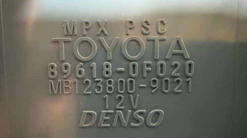 Original gebraucht Steuergerät Zündung TOYOTA Verso 2008. Oe-Teilenummer: 896180F020, MB1238009021, 896180F020