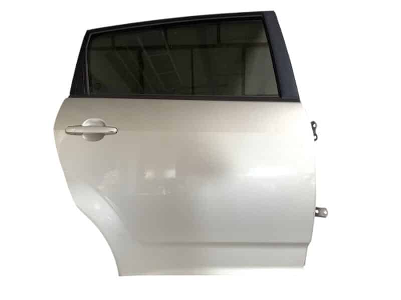 Original gebraucht Tür Hinten Rechts komplett TOYOTA Verso 2008. Oe-Teilenummer: Tür Hinten Rechts, -