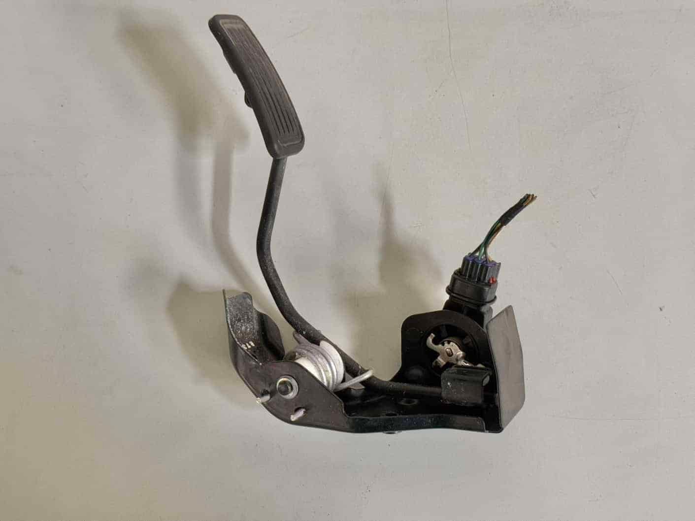 Original gebraucht Gaspedal Diesel TOYOTA Verso 2008. Oe-Teilenummer: 8928152021, 89281-52021