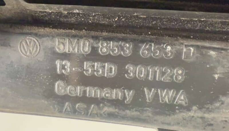 Original gebraucht Kühlergrill mit Blende VW Golf Plus 2009 5M0853653D. Oe-Teilenummer: 5M0853653D, 5M0853653D