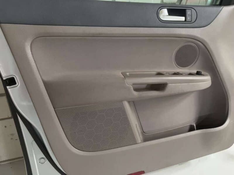 Original gebraucht Tür Fahrer Vorne Links Komplett VW Golf Plus 2009. Oe-Teilenummer: Tür Vorne Links Golf-Plus, -