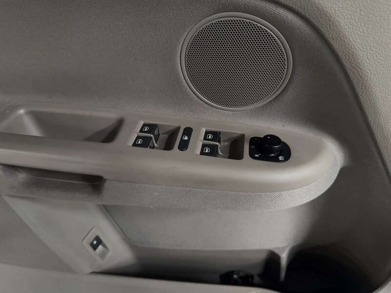 Original gebraucht Tür Fahrer Vorne Links Komplett VW Golf Plus 2009. Oe-Teilenummer: Tür Vorne Links Golf-Plus, -