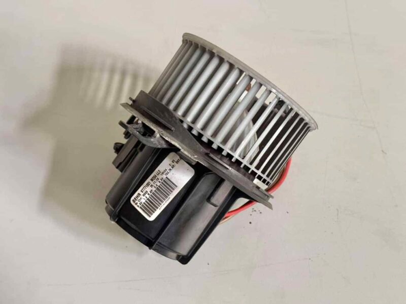 Gebläsemotor W212 E-Klasse 2010 A2128200708 V7771001 BEHR