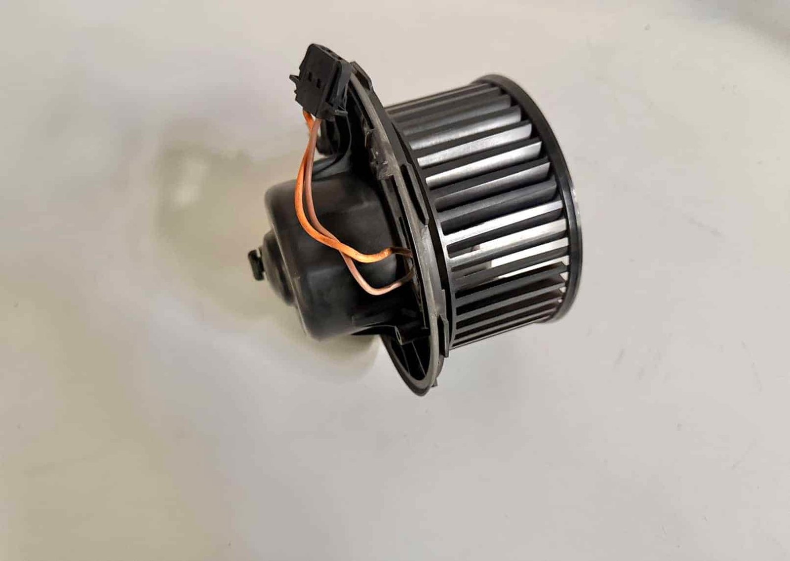 Gebläsemotor Lüftermotor VW Passat 3C Kombi 2008 3C1820015L