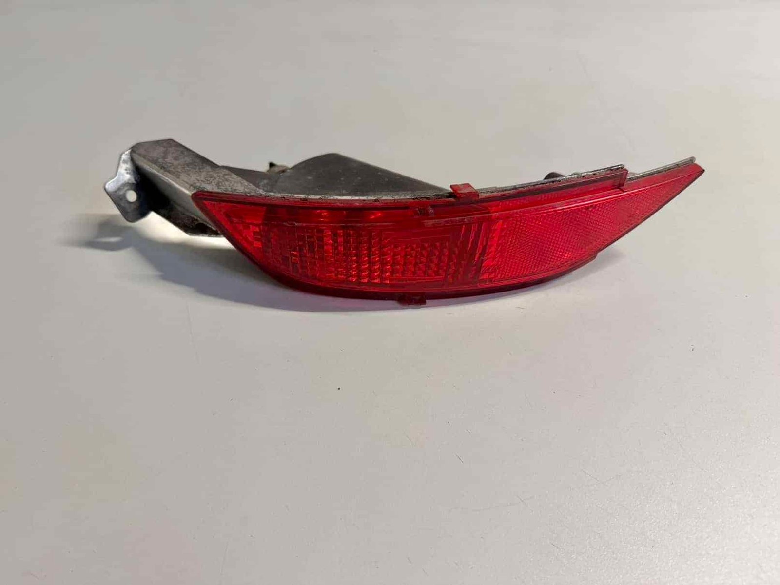 Nebelschlussleuchte Nebelleuchte hinten links Ford C-Max 2014 8A6115K273, 009926