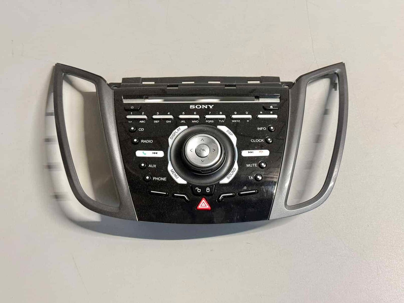 Sony Radio CD mit Rahmen Abdeckung Bedienteil Ford C-Max 2014 AM5T18K811SA37CE