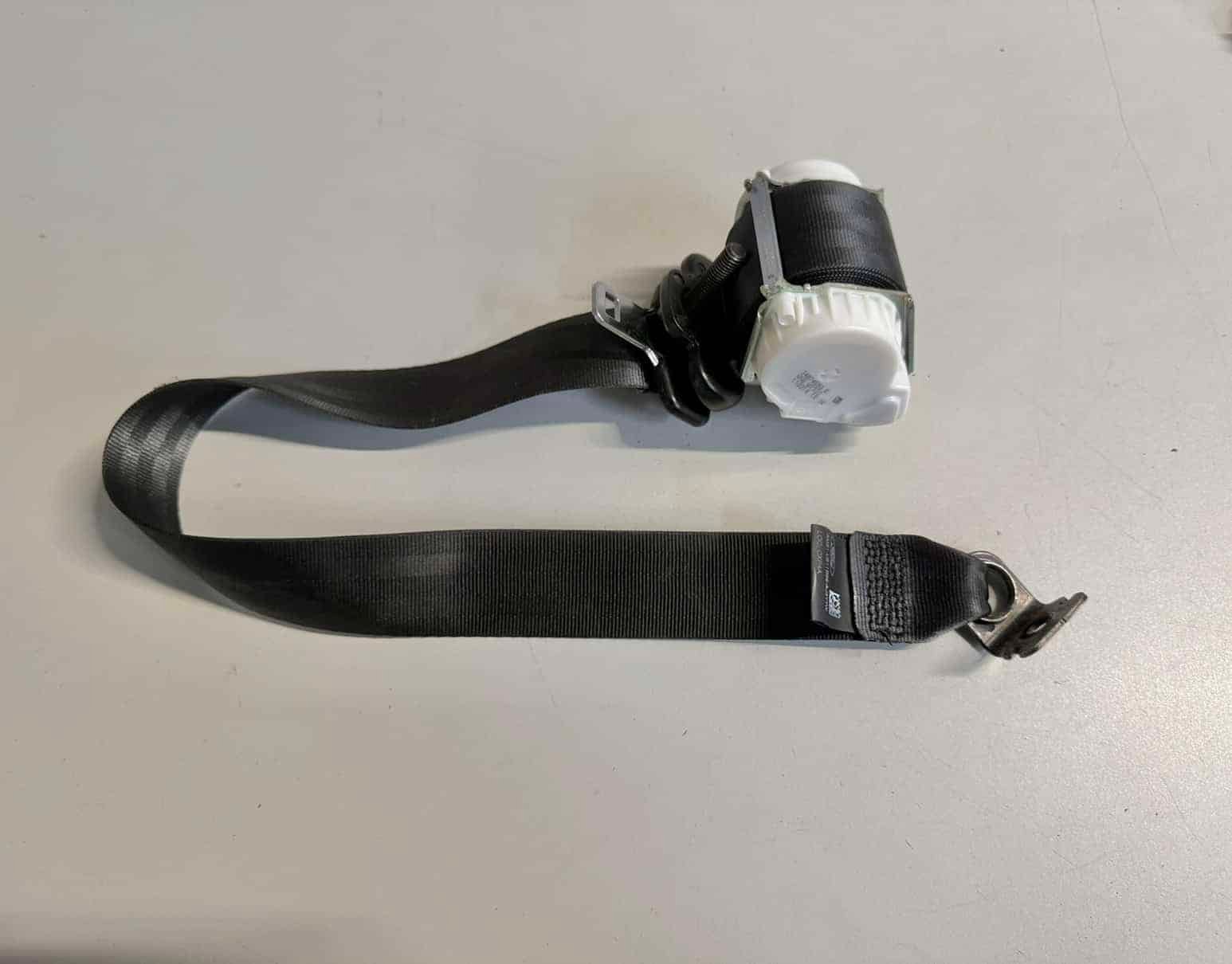 Sicherheitsgurt Hinten Links Ford C-Max 2014 AM51U611B69, 34074593E