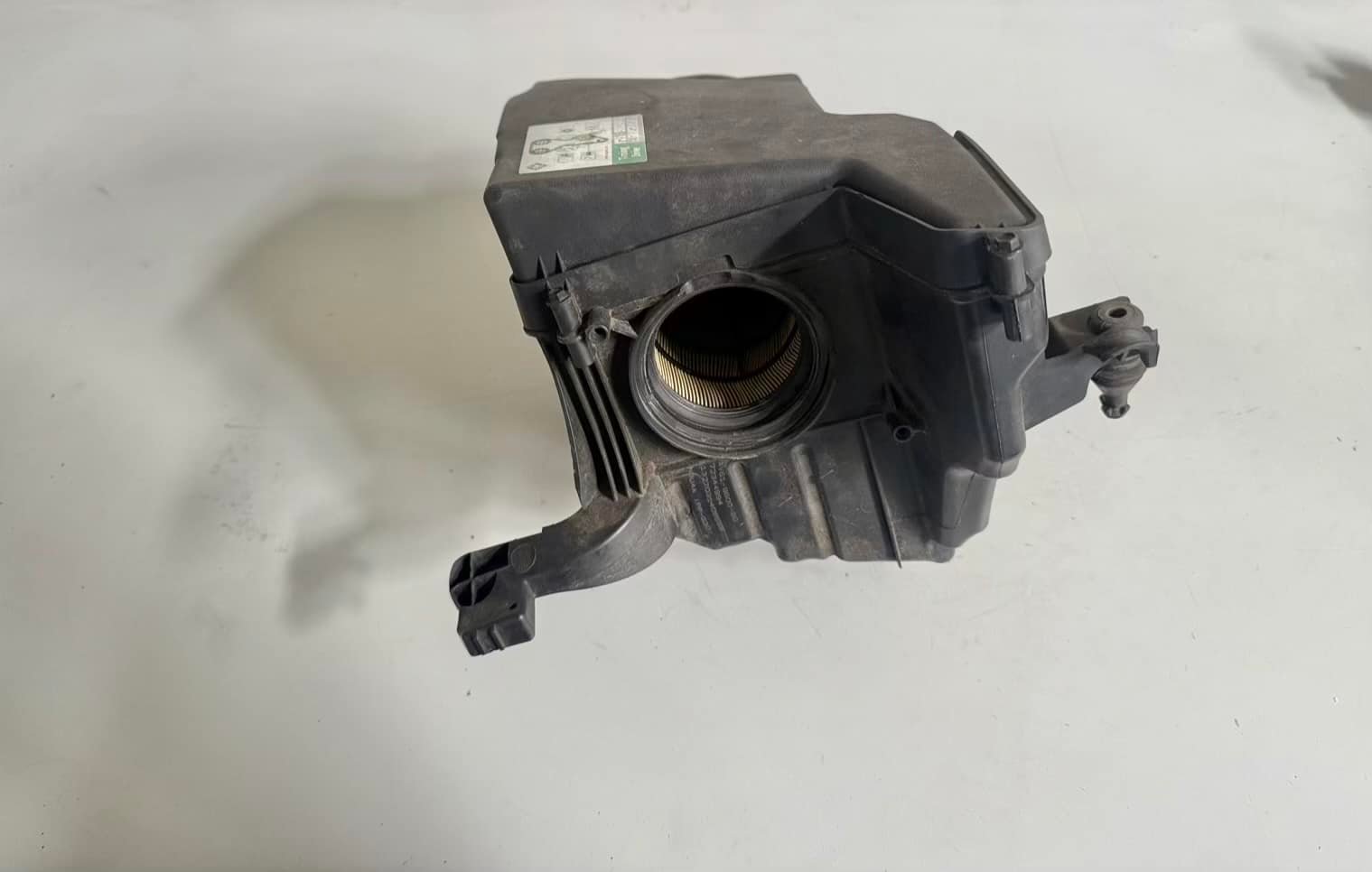 Luftfiltergehäuse Ford C-Max 1L ECOBOOST 2014 AV619600BG