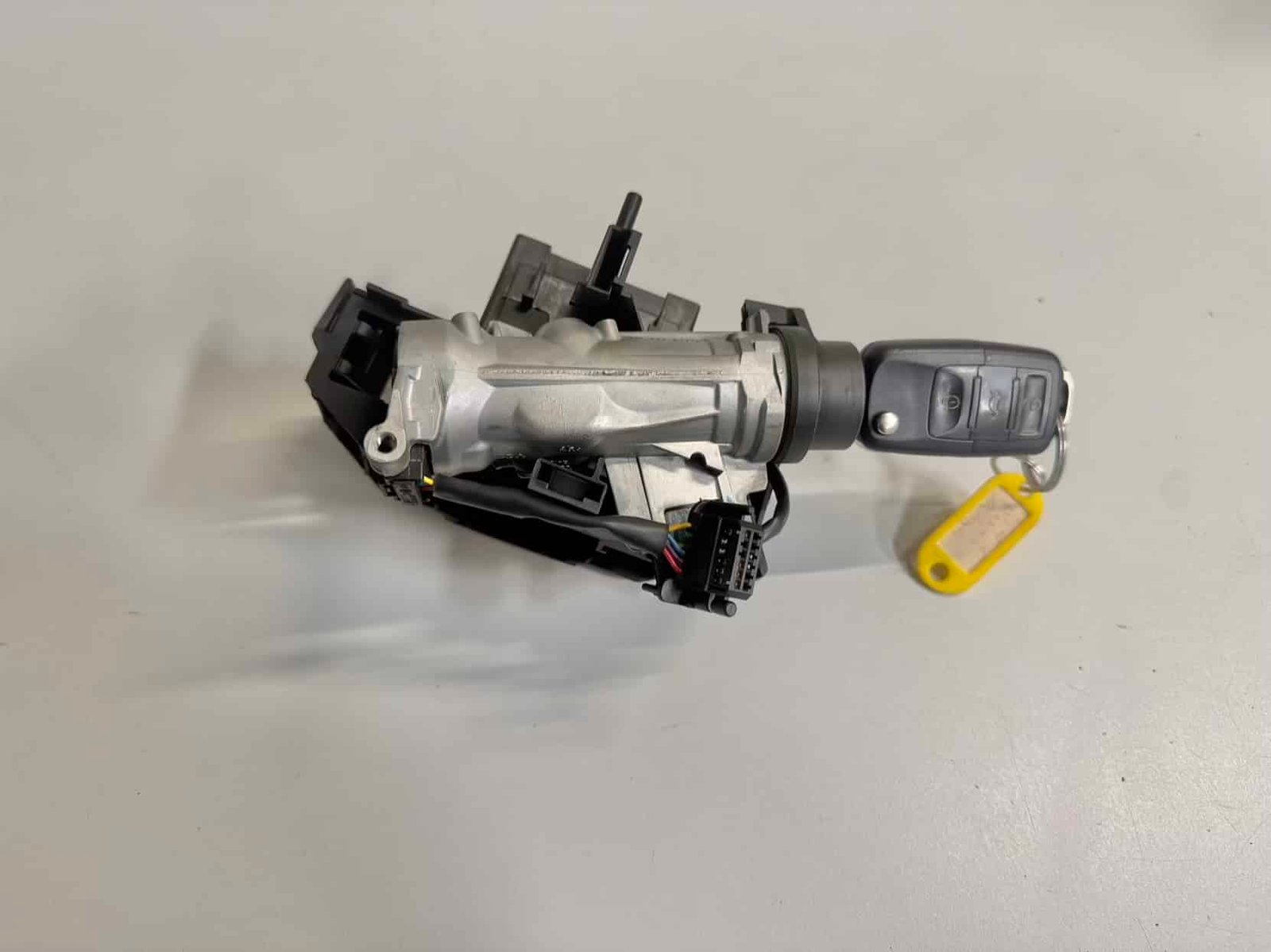 Lenkradschloss Zündschloss Gehäuse LenkschlossVW Golf Plus 2009 1K0905865A