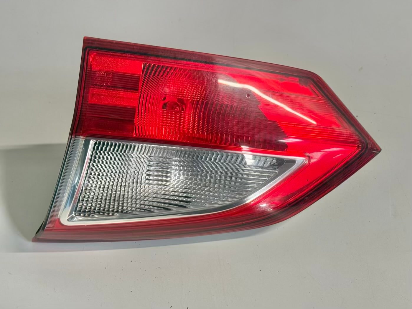 Rückleuchte Rechts innen Ford C-Max 2014 AM5113A602AF, 325092