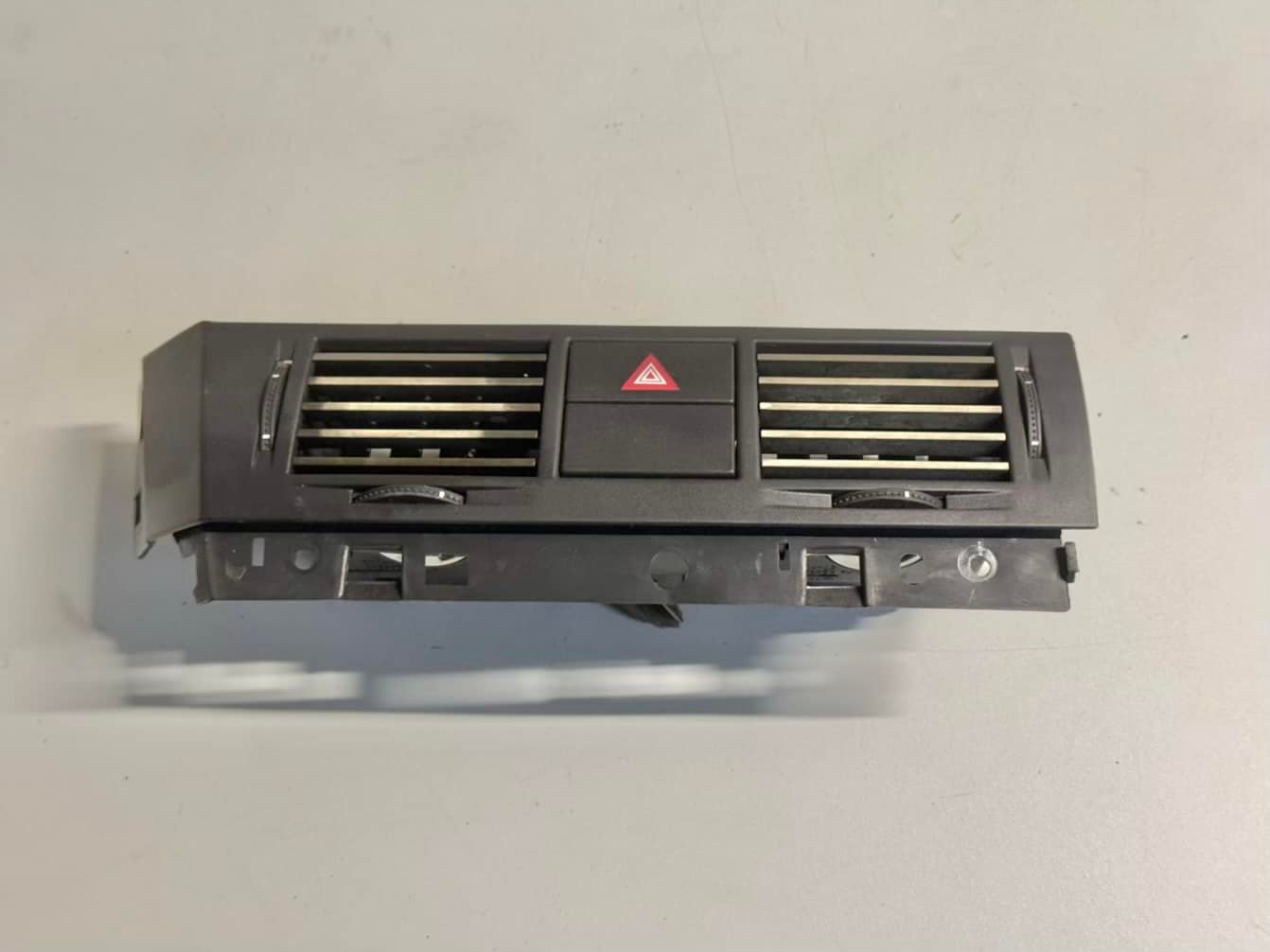 Luftdüse Lüftungsgitter Mitte OPEL MERIVA 2003 464652911274-014