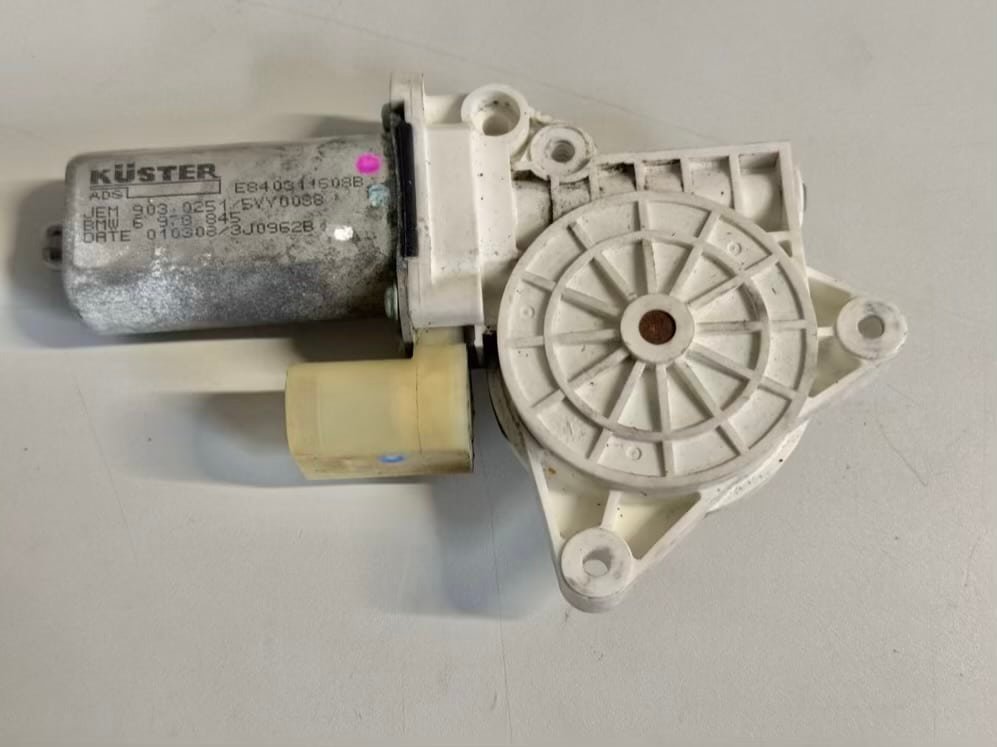 Fensterhebermotor BMW 116i E87 E81 2009 6978845