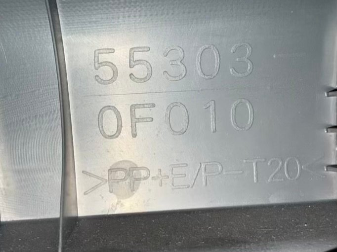 Armaturenbrett TOYOTA Verso 2008 553030F010