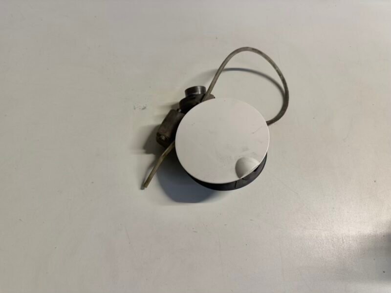 Tankdeckel Tankklappe Seat Ibiza 1.2 2008 6L6809905G Farbecode: Weiss LB9A