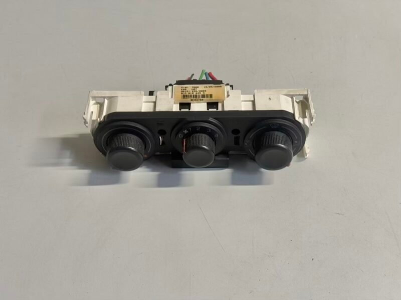 Heizungsregulierung Bedienteil Heizung Seat Ibiza 1.2 2008 6L0819045D