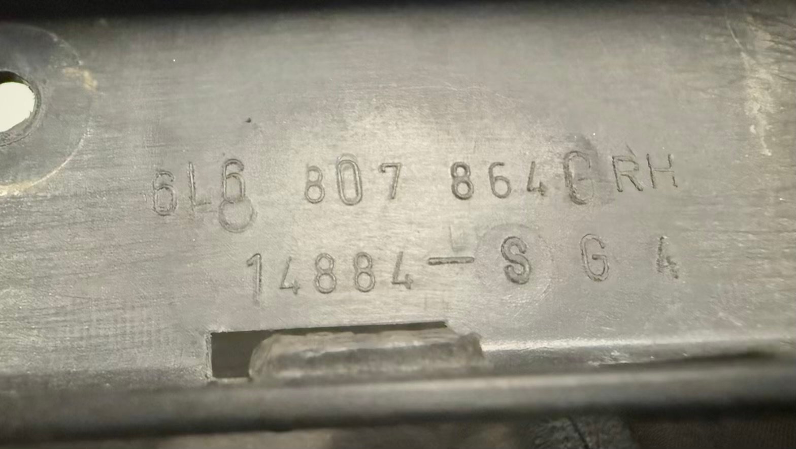 Stoßstangenhalter Halterung Führung Hinten Rechts Seat Ibiza 1.2 2008 6L6807864