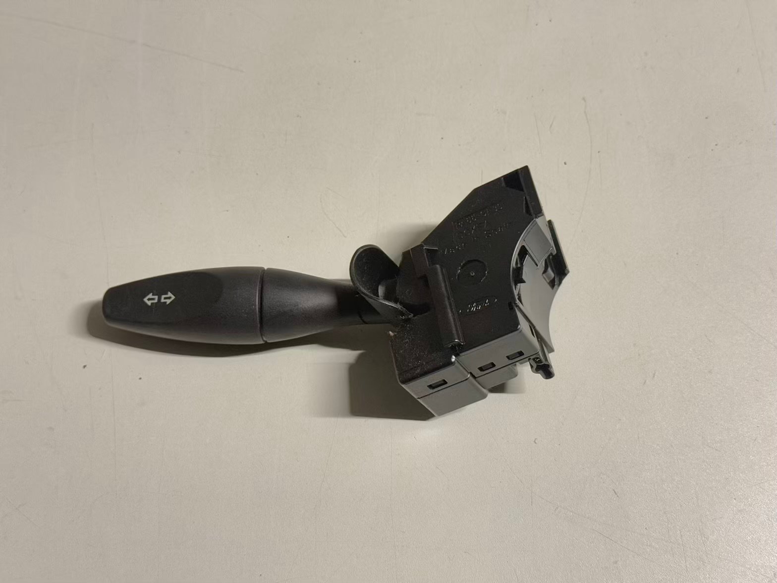 Lenkstockschalter Blinker FORD Fiesta 1.4L 2008 1S7T13335AE