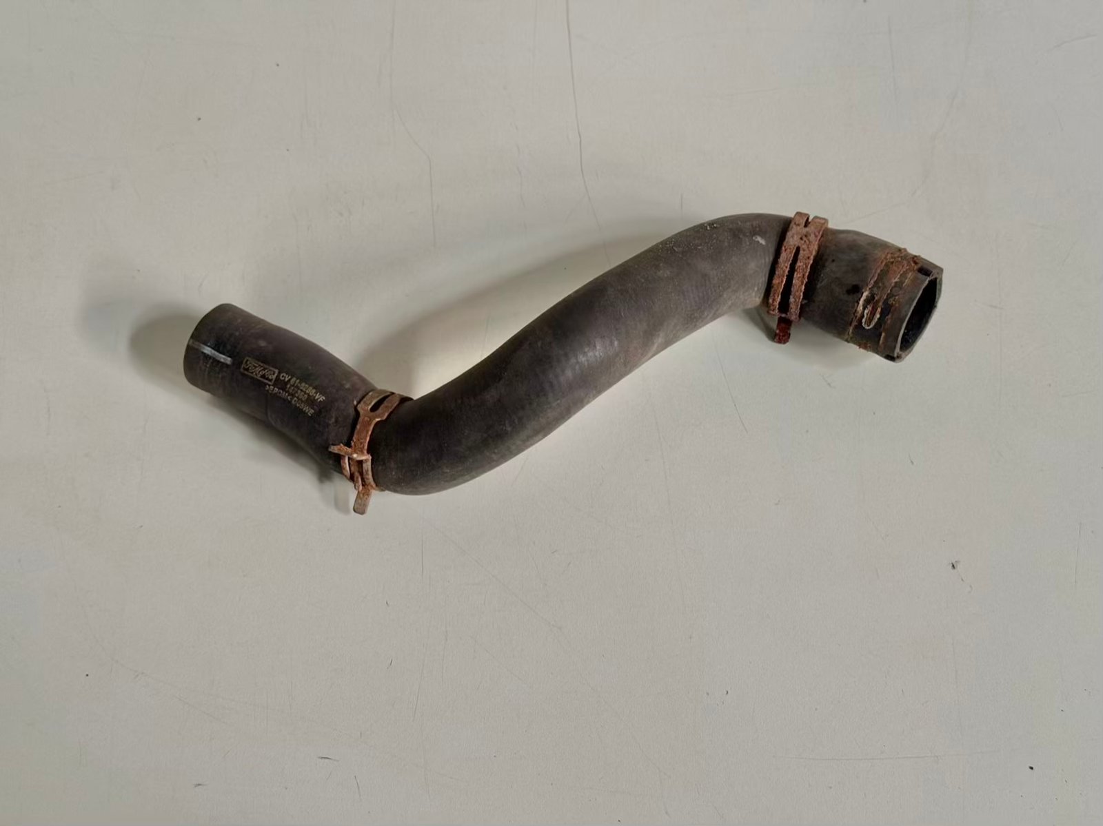 Kühlmittelschlauch Kühlwasserschlauch Ford C-Max 2014 1.0 EcoBoost CV618286VF