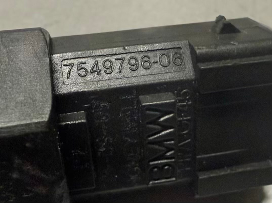 Öldruckschalter N43 BMW 116i E81 E87 2011 12617549796, 754979602