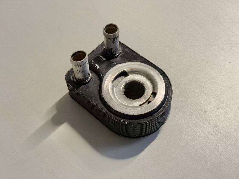 Motorölkühler Ford C-Max 2014 1.0 EcoBoost CM5G6B856