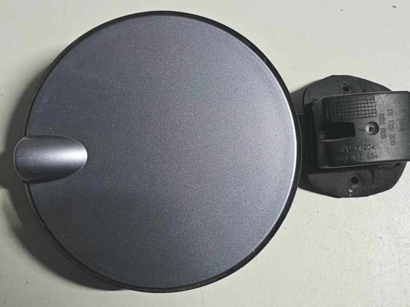 Tankdeckel Tankklappe OPEL MERIVA 2003 13123250, 93318785