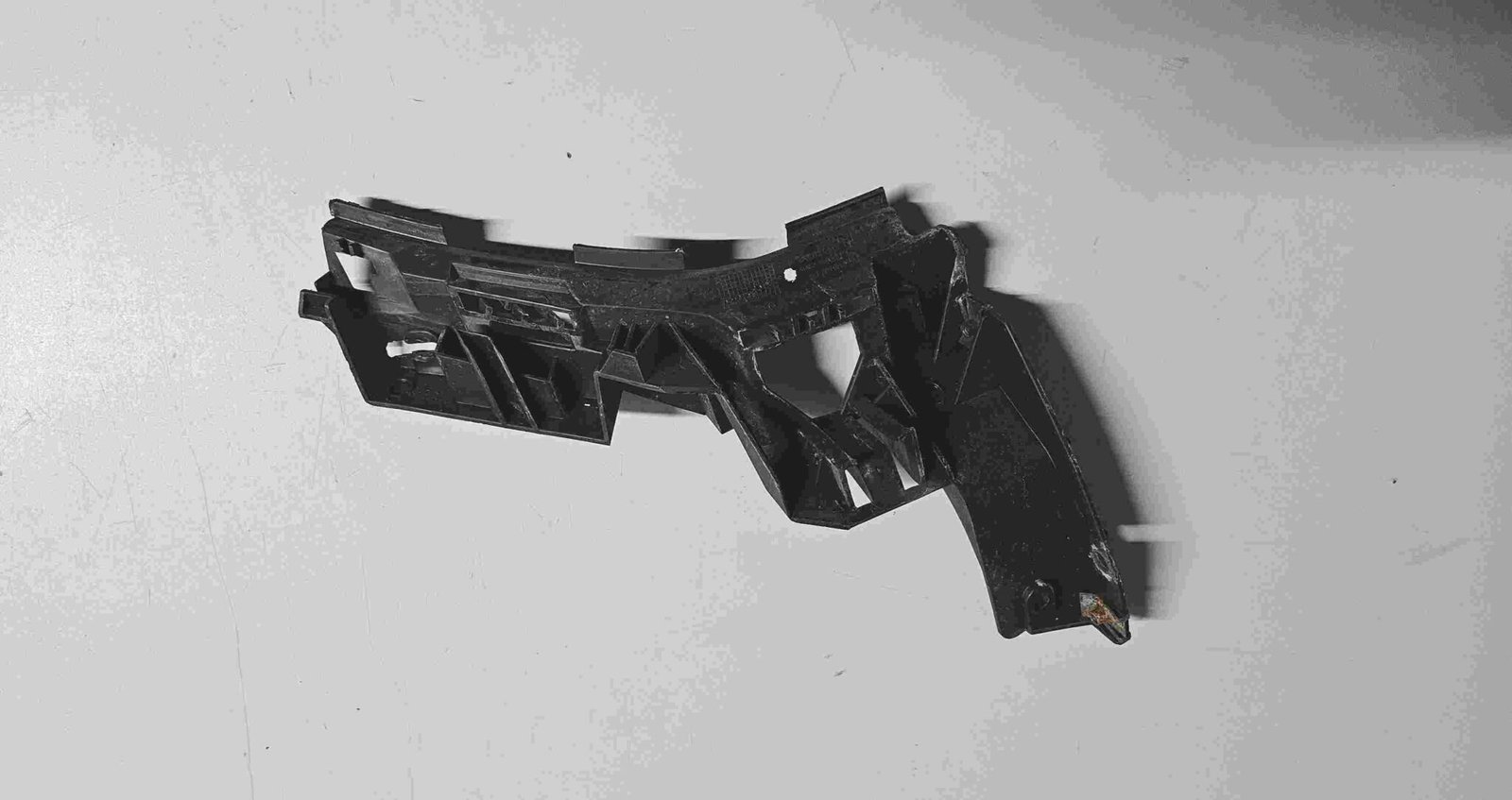 Führungsprofil Stossfänger Halterung hinten links VW Golf Plus 2009 5M0807375