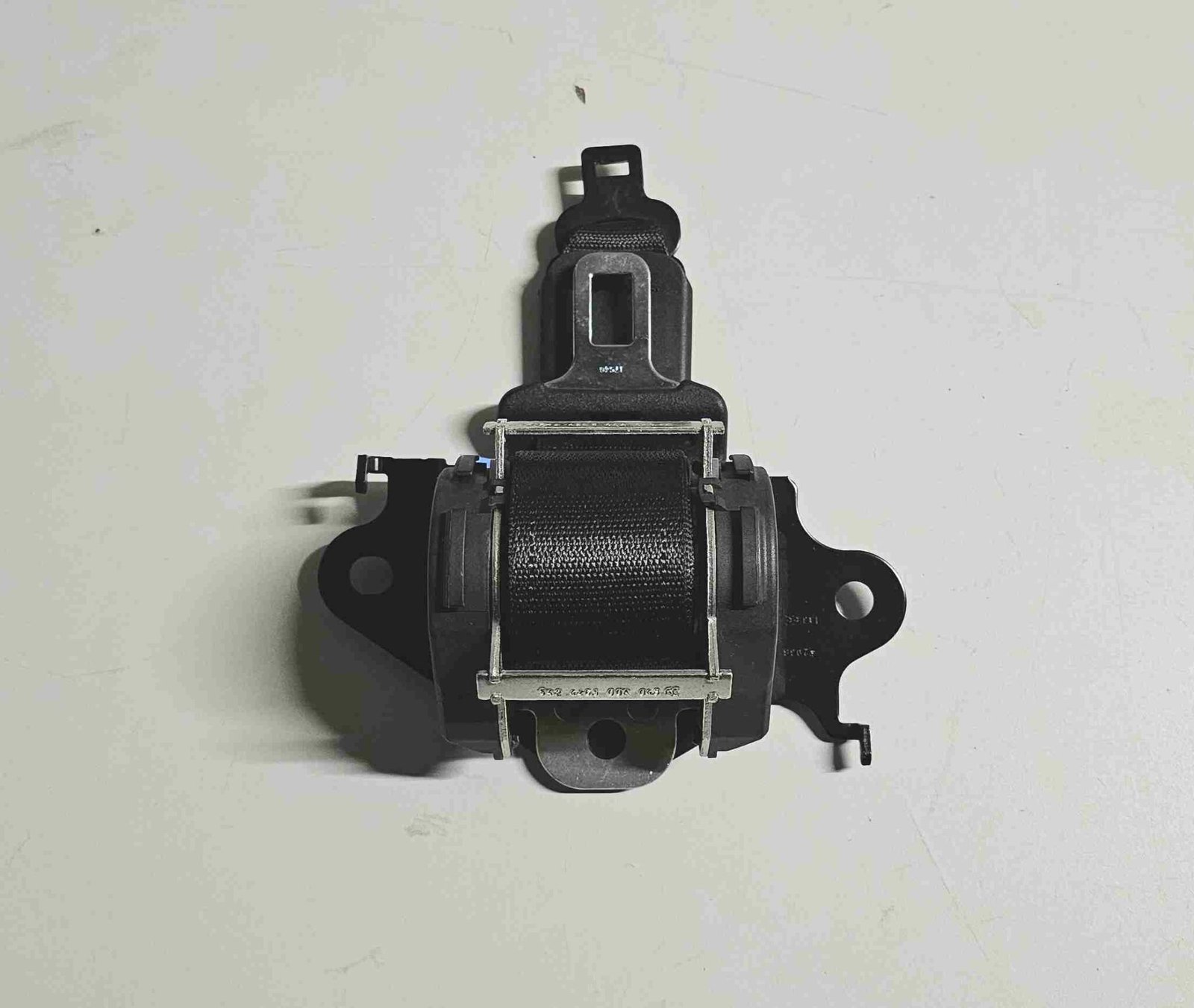 Mittlerer Sicherheitsgurt hinten OPEL MERIVA 2003 04167074, 93335123