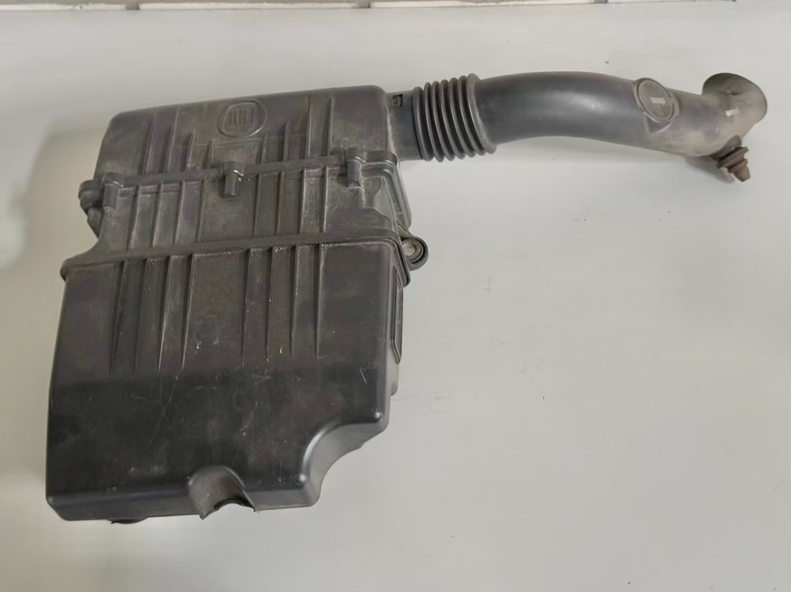 Luftfilter Kasten Gehäuse FIAT Punto 1.2 2008 51773400