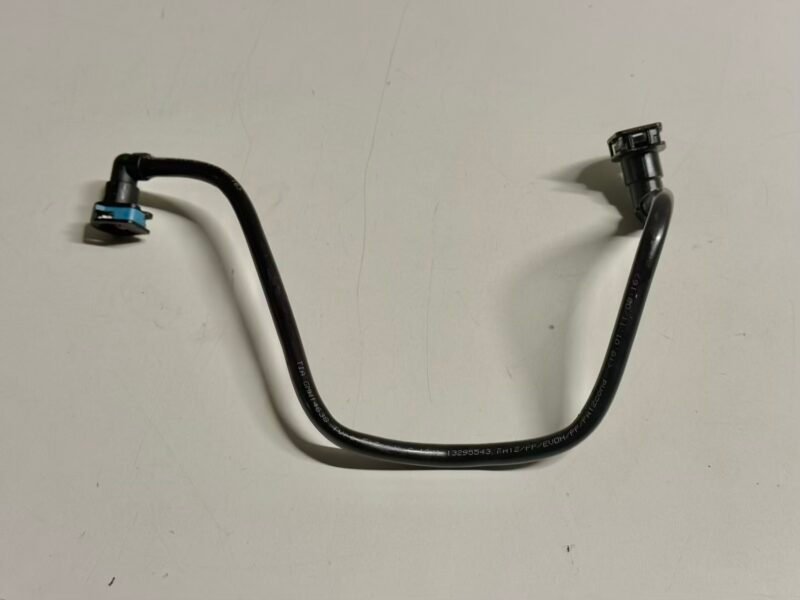 Kraftstoffleitung Rohr Zufuhr Einspritzpumpe OPEL ASTRA-J 2011 13295543