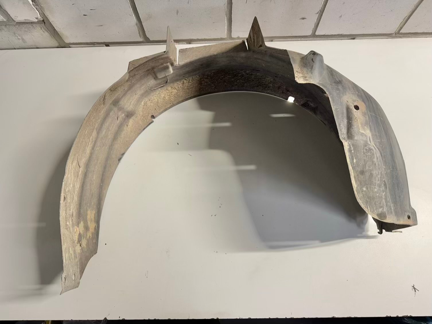 Radhausschale Radhaus Innenkotflügel vorne links OPEL MERIVA 2003 93333175