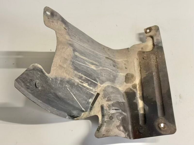 Schmutzfänger Unterbodenschutz vorne rechts OPEL MERIVA 2003 13114571