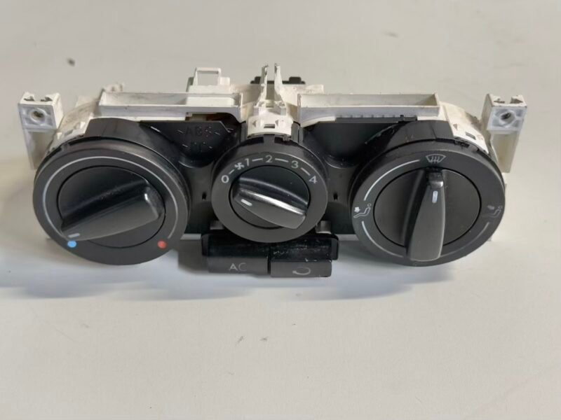 Klimabedienteil Heizungsbedienteil Heizungsregler Golf 4 1,4 1J1 1998 1J0820045F