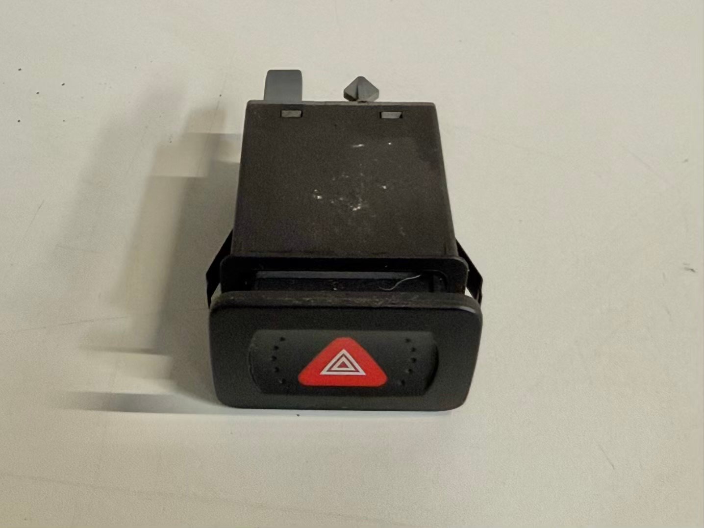 SCHALTER WARNBLINKER WARNBLINKSCHALTER Golf 4 1,4 1J1 1998 1J0953235F