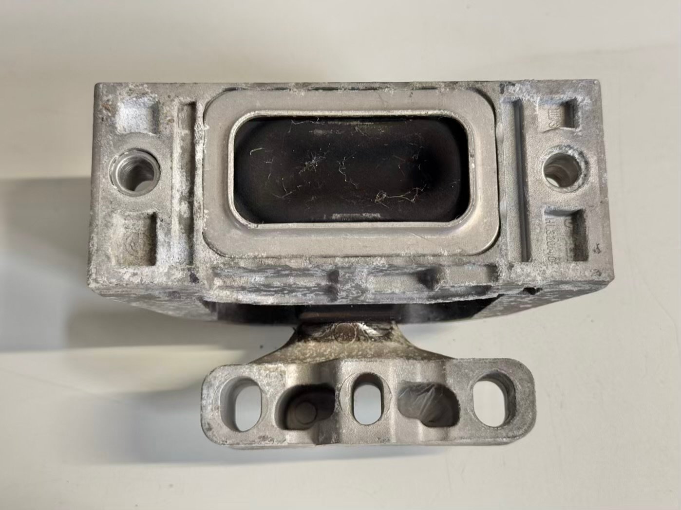 Motorlager Halter Lagerung Motor rechts Golf 4 1,4 1J1 1998 1J0199262