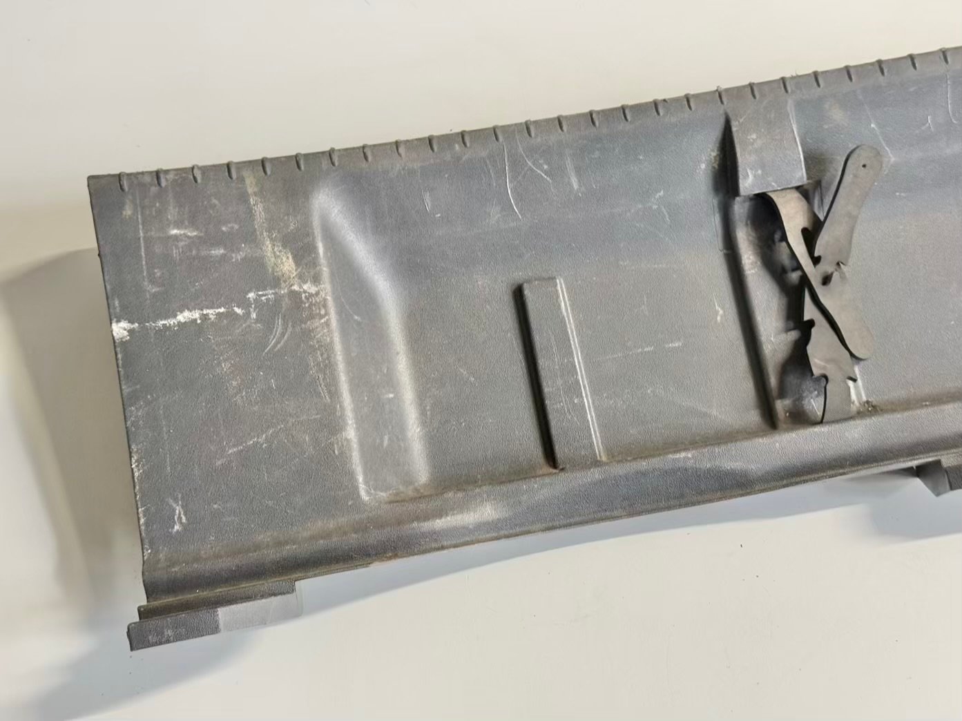 Ladekante Verkleidung Kofferraumabdeckung Golf 4 1,4 1J1 1998 6L6863459G