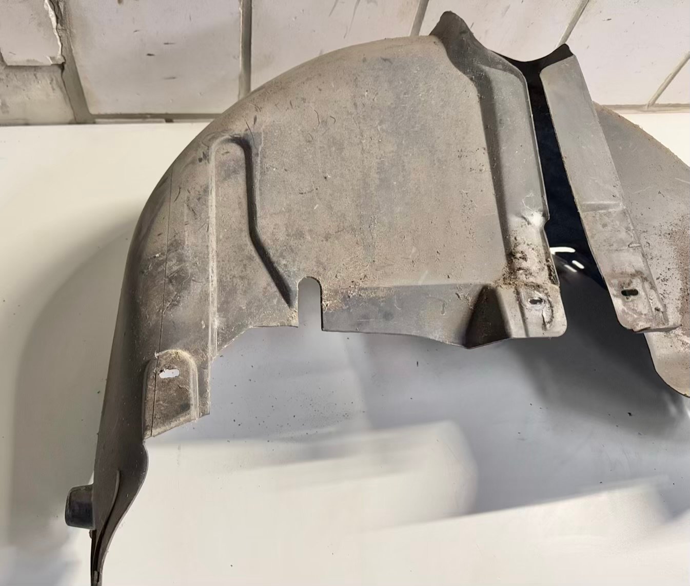 RRadhausschale Radschale hinten rechts Golf 4 1,4 1J1 1998 1J0810972G