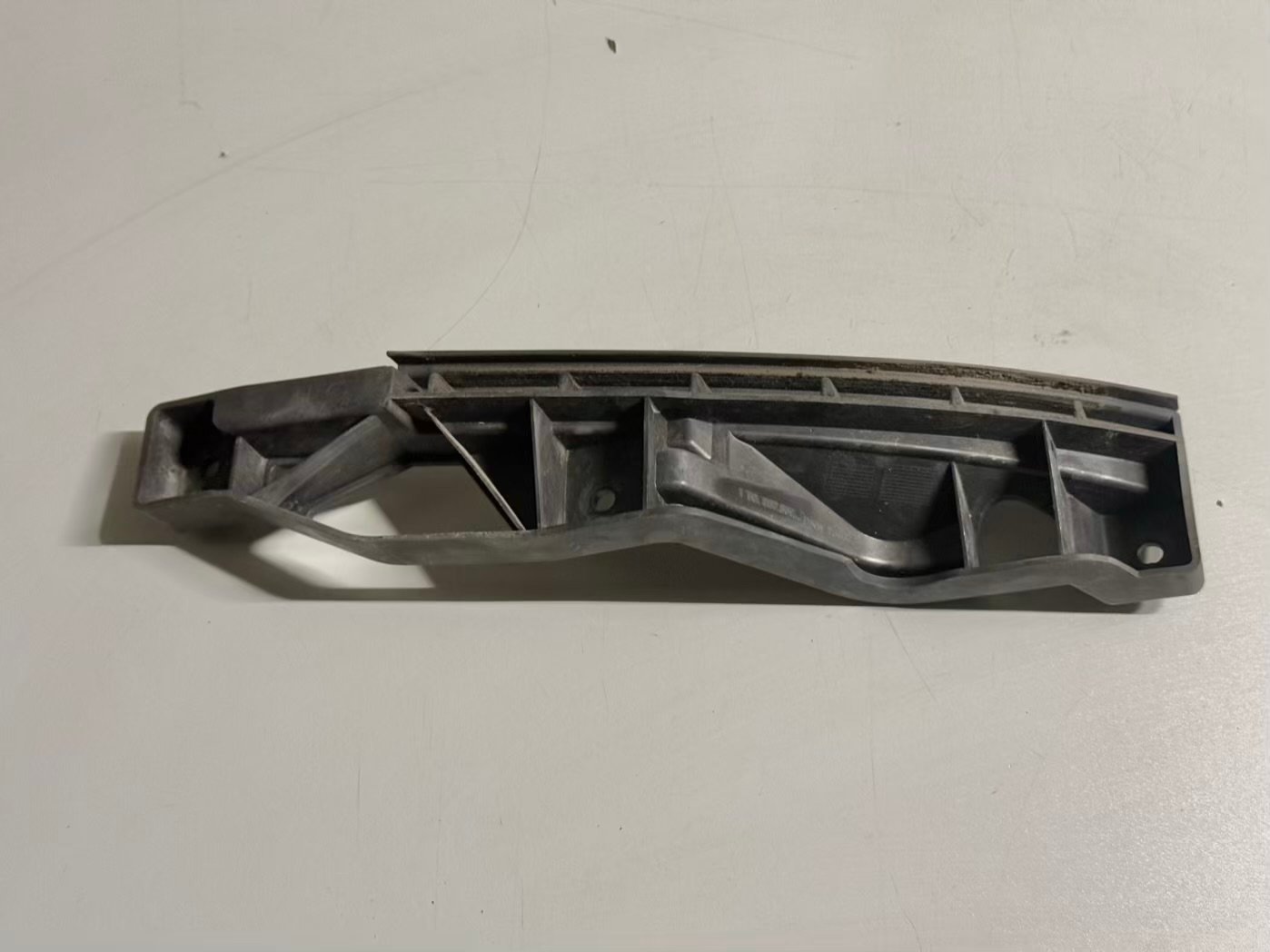 Halterung Stoßstange Vorne links VW Touran 1.6 FSI Trend 1T1 2003 1T0807889