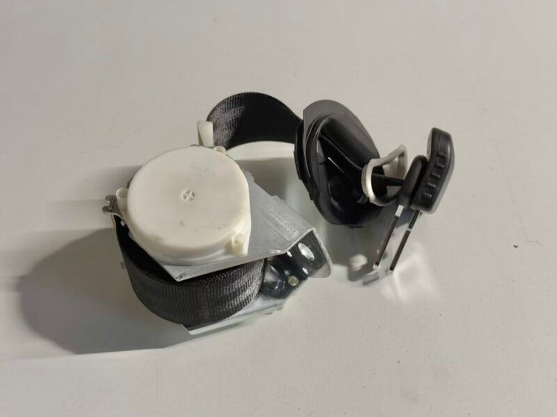 Sicherheitsgurt 3 Reihe hinten Links VW Touran 1.6 FSI 1T1 2003 1T0857738A